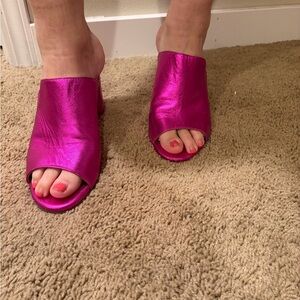 Seychelles Fuchsia Open-Toe Mules